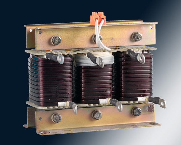 NMCKSG低壓 NMCKSC高壓電容器串聯(lián)電抗器在補(bǔ)償容性無(wú)功功率的時(shí)候，往往會(huì)受到諧波電流，合閘涌流及操作過(guò)電壓的影響，造成電容器損壞和功率因數(shù)降低，為此需…